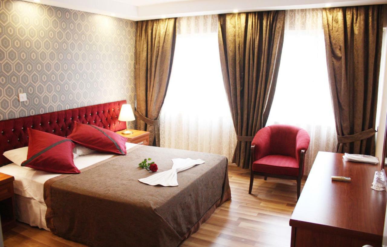 Life Hotel Кирения Экстерьер фото