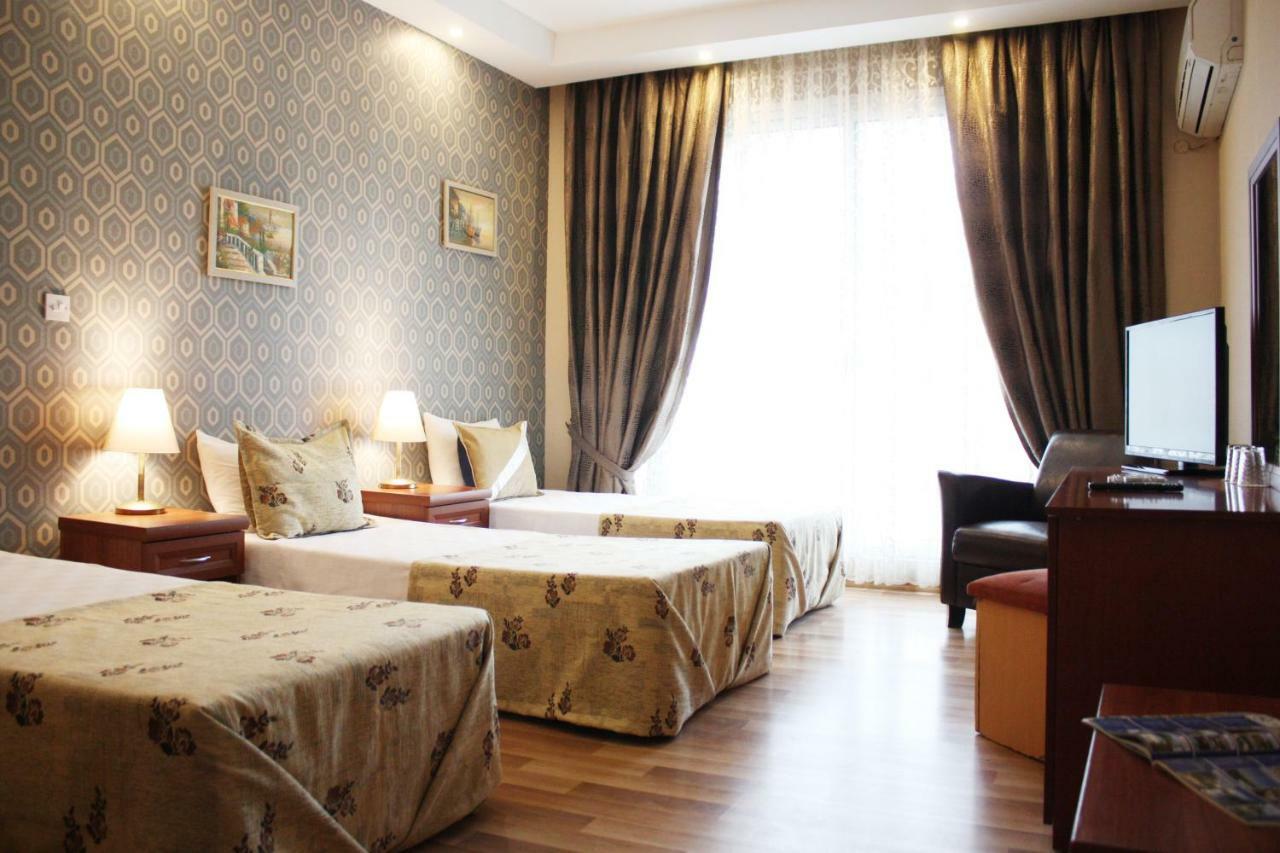 Life Hotel Кирения Экстерьер фото