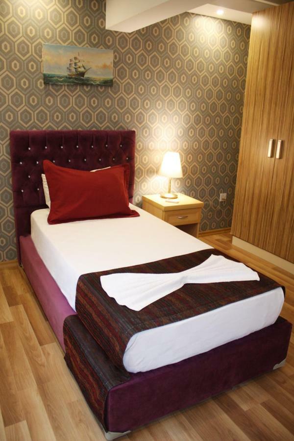 Life Hotel Кирения Экстерьер фото