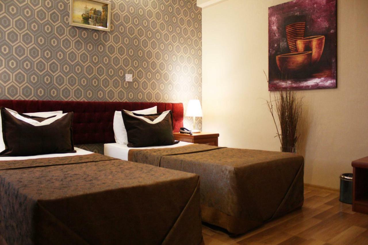 Life Hotel Кирения Экстерьер фото