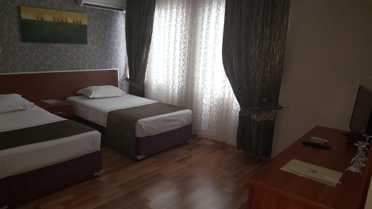 Life Hotel Кирения Экстерьер фото
