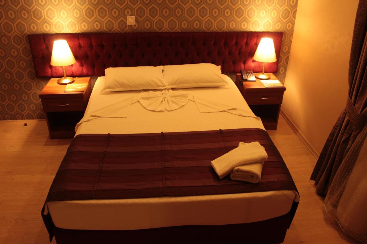 Life Hotel Кирения Экстерьер фото